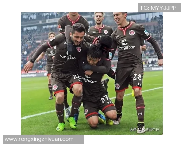 日本与澳大利亚精彩对决集锦回顾赛场瞬间尽显足球魅力与激情